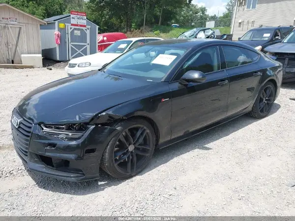 WAUWGAFC6GN026335 2016 AUDI A7 - Image 2