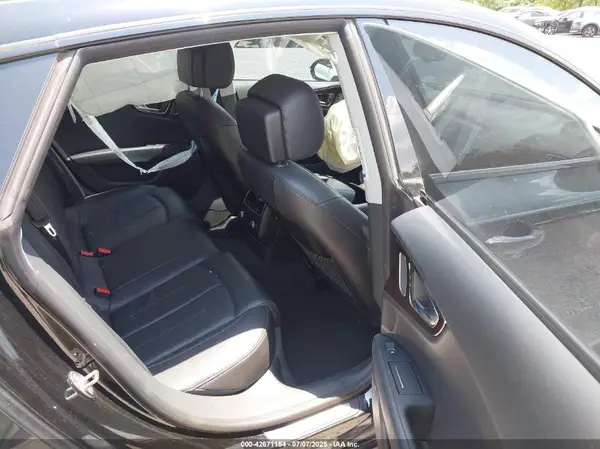 WAUWGAFC6GN026335 2016 AUDI A7 - Image 8