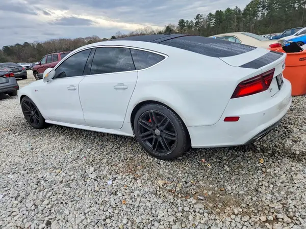 WAUWGAFC6GN087085 2016 AUDI A7 - Image 2