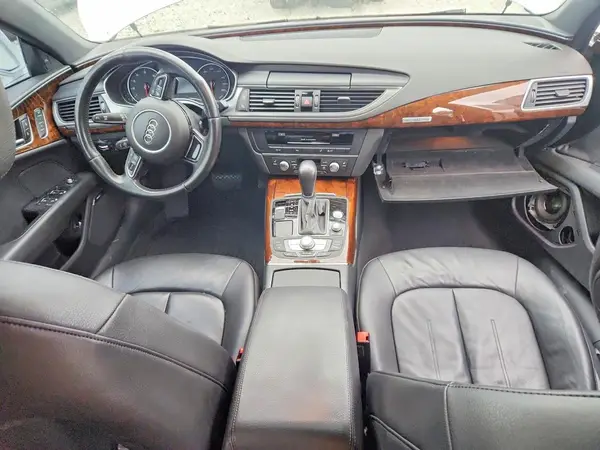 WAUWGAFC6GN087085 2016 AUDI A7 - Image 8