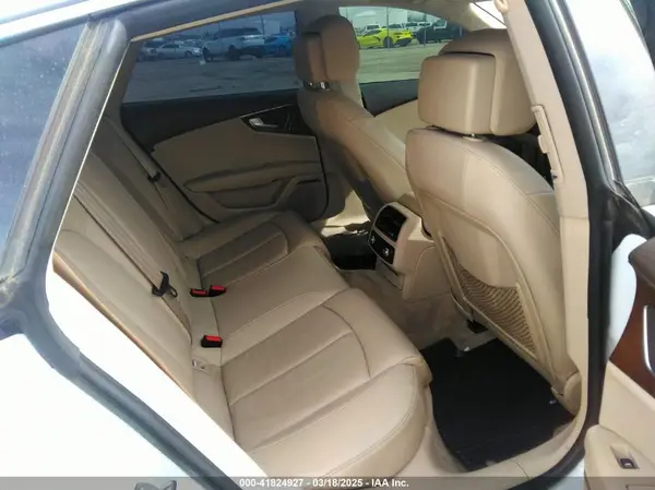 WAUWGAFC6GN144188 2016 AUDI A7 - Image 8
