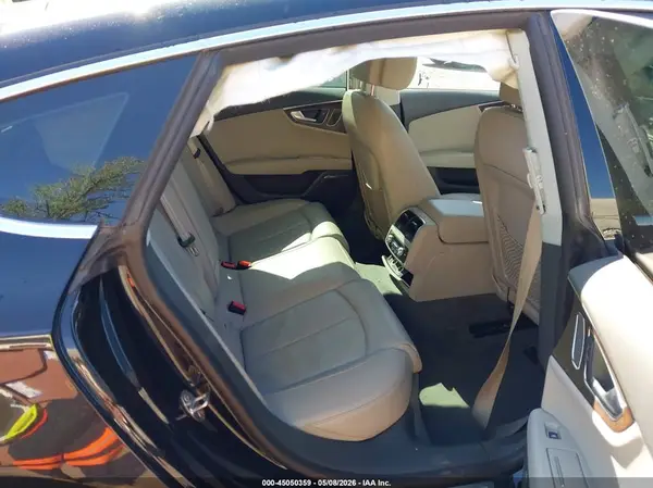 WAUWGAFC7GN008975 2016 AUDI A7 - Image 8