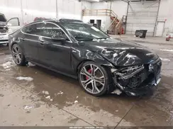 WAUWGAFC8GN006927 2016 AUDI A7