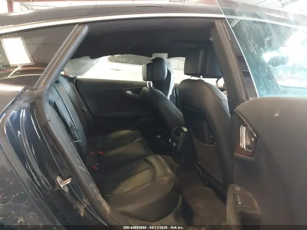 WAUWGAFC9GN158036 2016 AUDI A7 - Image 8