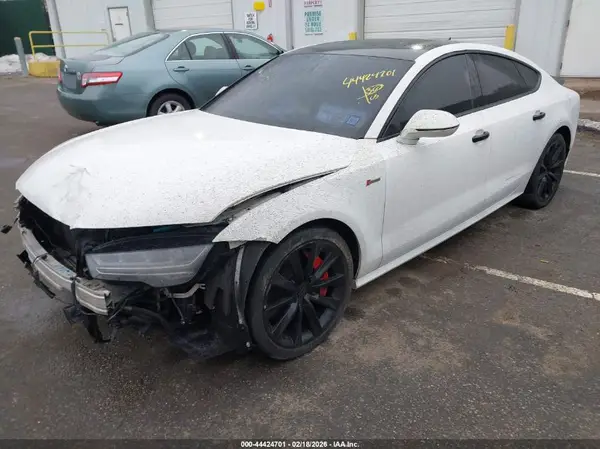 WAUWGAFCXGN006444 2016 AUDI A7 - Image 2