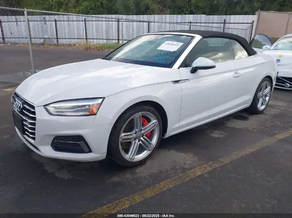 WAUWNGF56JN000917 2018 AUDI A5 - Image 2