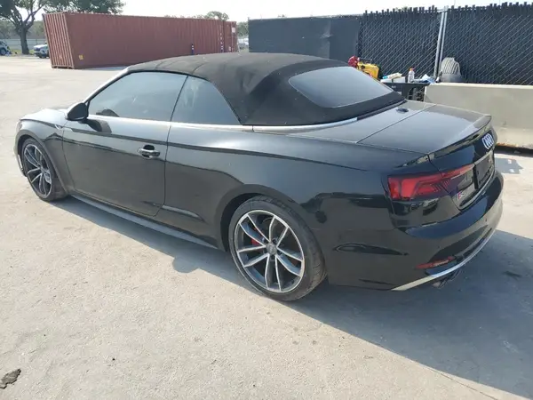 WAUY4GF53JN005066 2018 AUDI RS5 - Image 2
