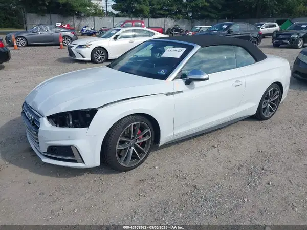 WAUY4GF55JN015033 2018 AUDI S5 - Image 2
