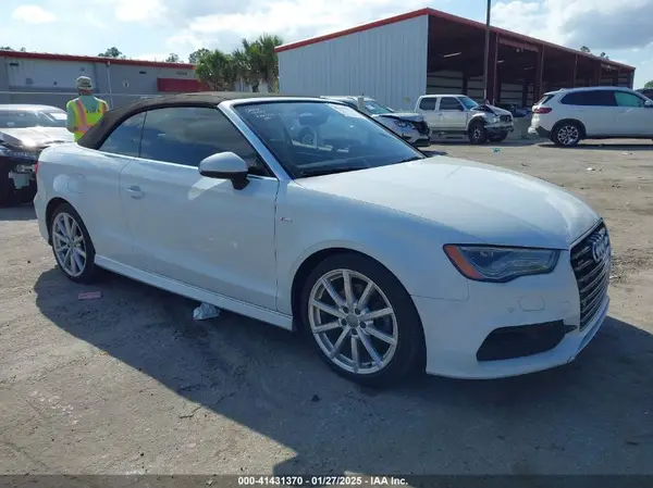 WAUY8LFF0G1076232 2016 AUDI A3 - Image 1