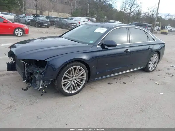 WAV44AFD0HN009203 2017 AUDI A8 - Image 2