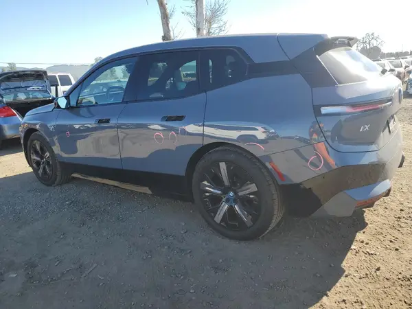 WB523CF00PCM67089 2023 BMW IX - Image 2