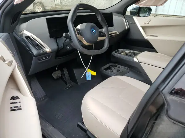 WB523CF00RCN27147 2024 BMW IX - Image 8
