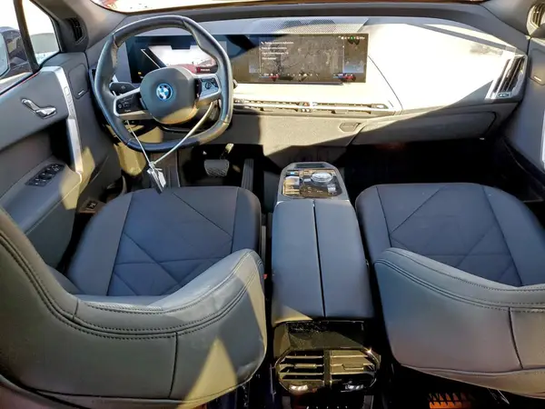 WB523CF00RCN86022 2024 BMW IX - Image 8