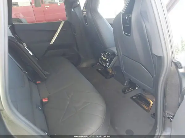 WB523CF00SCS18655 2025 BMW IX - Image 8