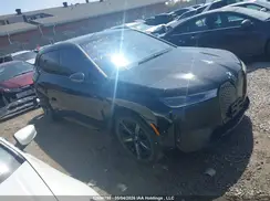WB523CF00SCT51089 2025 BMW IX