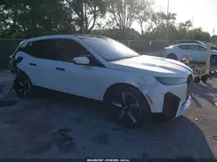 WB523CF00SCU41021 2025 BMW IX