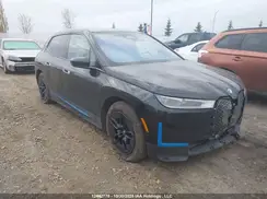 WB523CF01RCR10756 2024 BMW IX