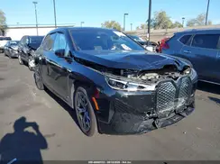 WB523CF02RCR07669 2024 BMW IX