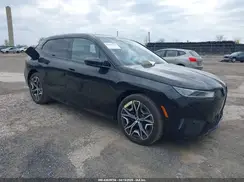 WB523CF03RCN81221 2024 BMW IX