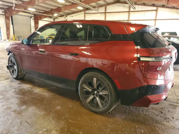 WB523CF03RCP37192 2024 BMW IX - Image 2