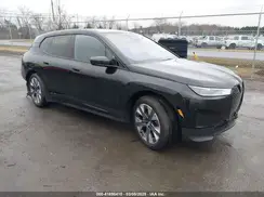 WB523CF03RCR09365 2024 BMW IX