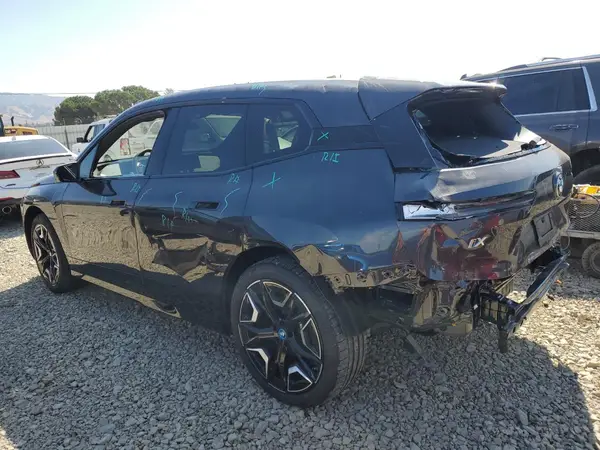 WB523CF03RCR26974 2024 BMW IX - Image 2