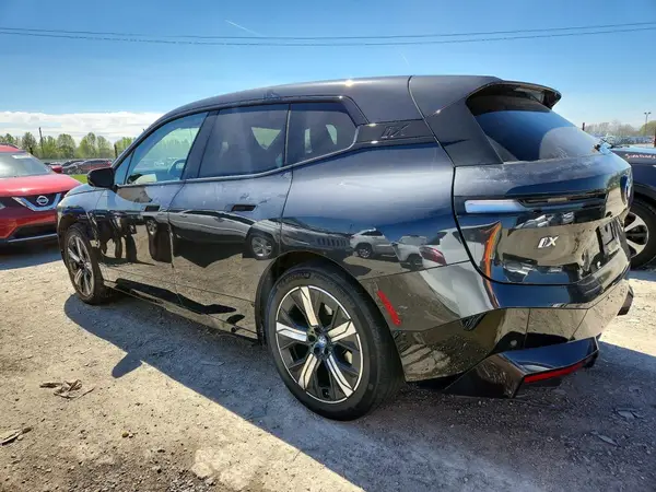 WB523CF03RCR88309 2024 BMW IX - Image 2