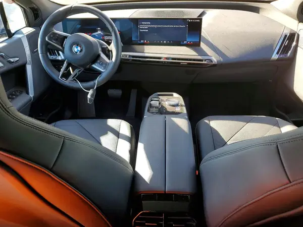 WB523CF03SCT43987 2025 BMW IX - Image 8