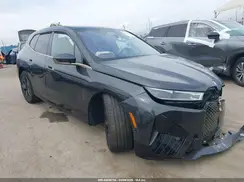 WB523CF03SCT84376 2025 BMW IX