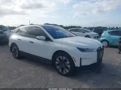 WB523CF03SCU06974 2025 BMW IX