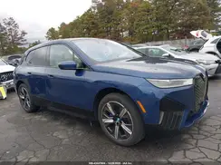 WB523CF03SCU67273 2025 BMW IX