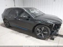 WB523CF04PCL15607 2023 BMW IX