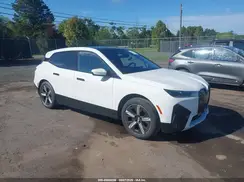 WB523CF04PCL86547 2023 BMW IX