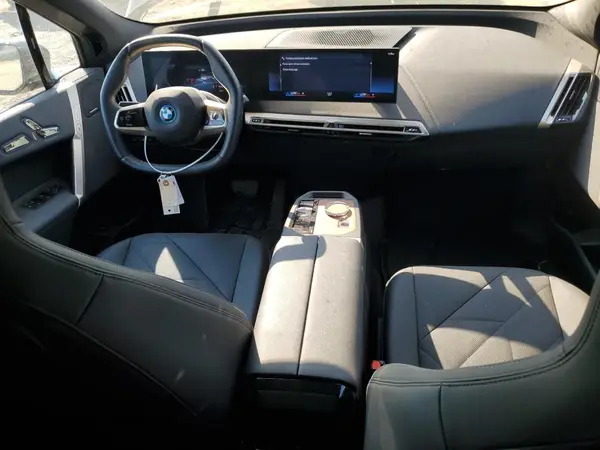 WB523CF04PCM89404 2023 BMW IX - Image 8