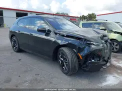 WB523CF04SCT06575 2025 BMW IX