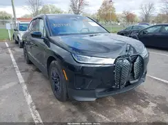 WB523CF04SCT13140 2025 BMW IX