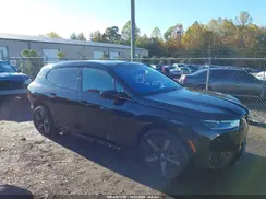 WB523CF04SCT34327 2025 BMW IX