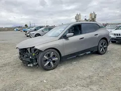 WB523CF04SCT70826 2025 BMW IX