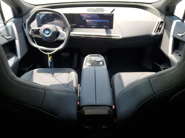 WB523CF04SCT86511 2025 BMW IX - Image 8