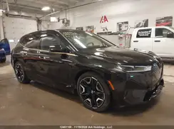 WB523CF05NCJ58201 2022 BMW IX