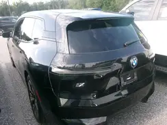 WB523CF05PCM84986 2023 BMW IX