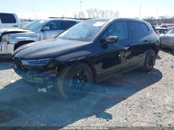 WB523CF05RCP31801 2024 BMW IX - Image 2