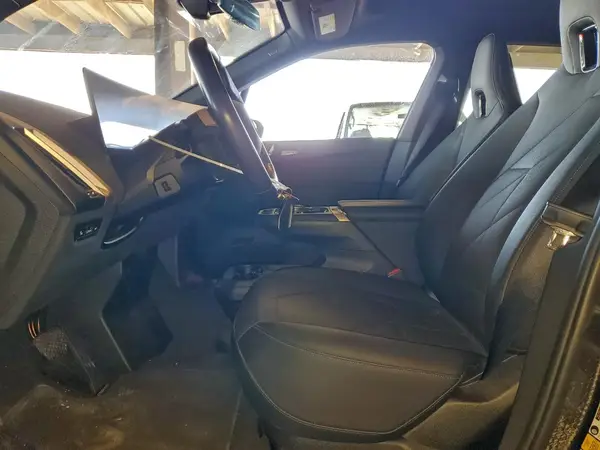 2024 BMW IX auction photo 7