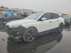 WB523CF05SCT39228 2025 BMW IX