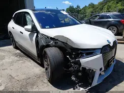 WB523CF05SCU31200 2025 BMW IX