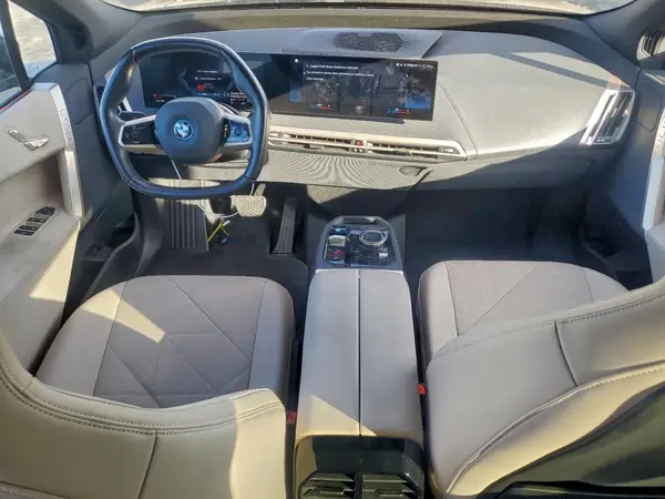 WB523CF06NCK55343 2022 BMW IX - Image 8