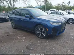 WB523CF06PCM42679 2023 BMW IX