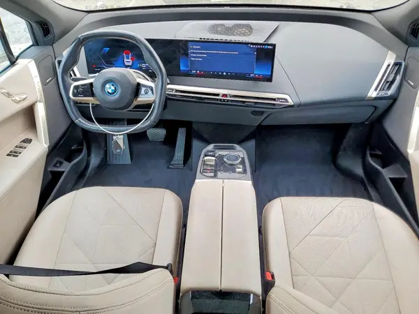 WB523CF06RCN85862 2024 BMW IX - Image 8
