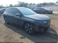 WB523CF06RCR13569 2024 BMW IX