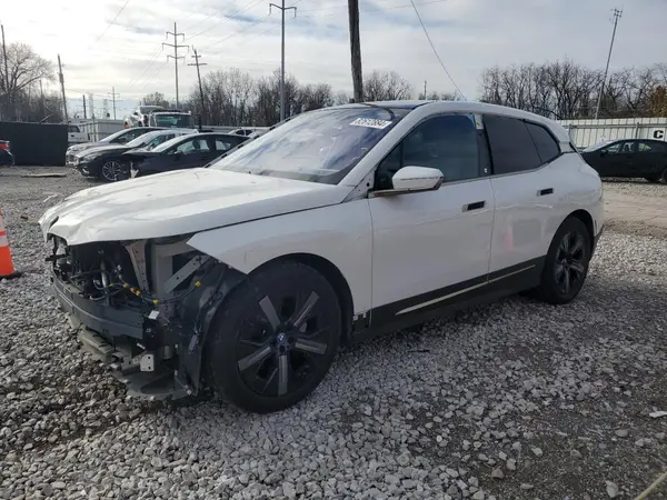 WB523CF07NCK63449 2022 BMW IX - Image 1